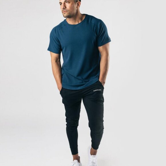 Alphalete Monarch Scoop Tee - Oceania - Picture 4 of 6